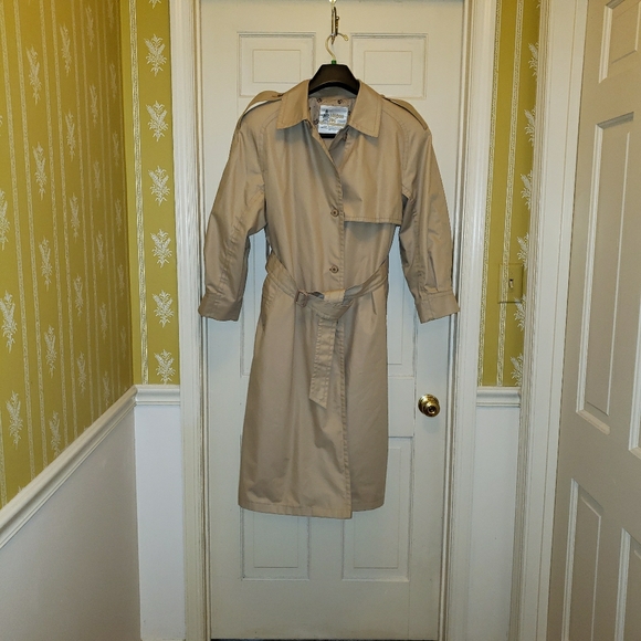 Women's London Fog Trench Coat - Picture 1 of 5